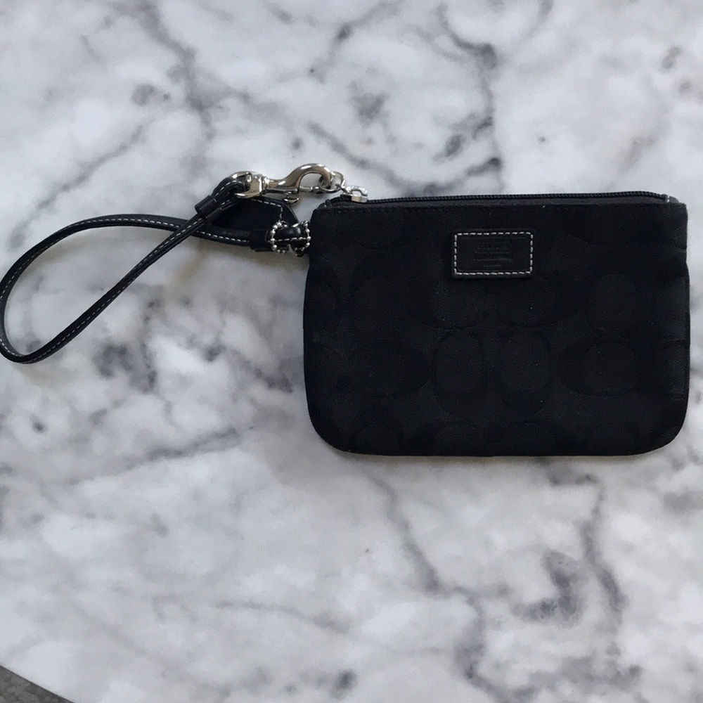 COACH Black C - Wristlet